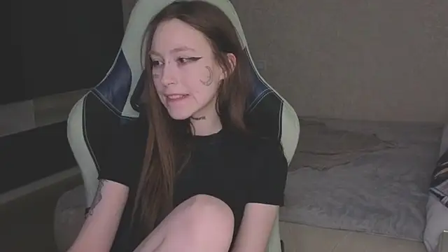 Czat XXX na żywo – minadzukii