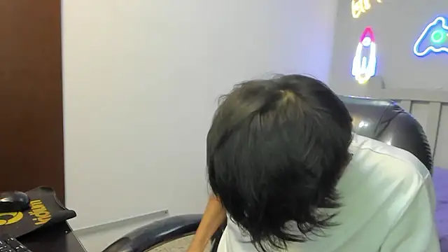 StiwenTwink Adlı Modelin Canlı XXX Sohbeti