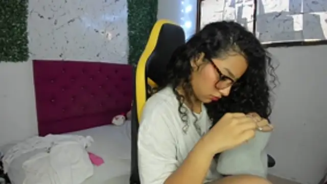 emily_stars1 网络视讯表演