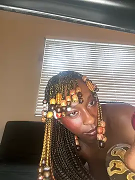 MadameMuse's Live XXX Chat