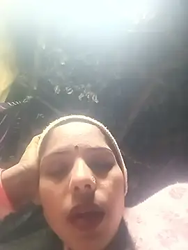 Pokazy przed kamerką – Babita_Gori