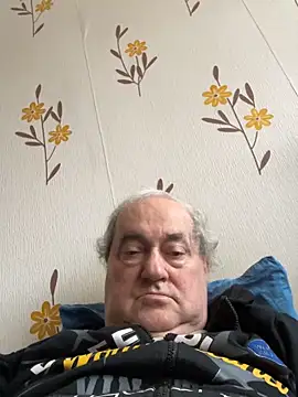 csikar 即時 XXX 聊天