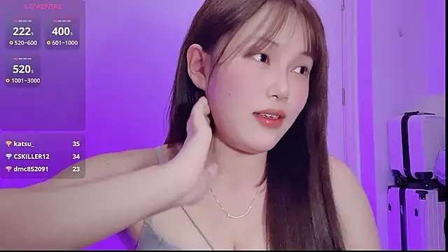 Mona-u's Live XXX Chat