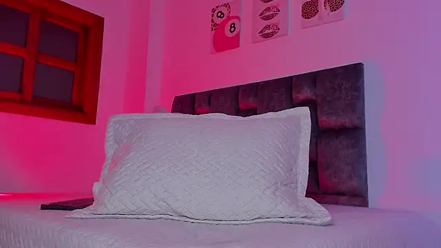 Alexxus_Smith 在線直播表演