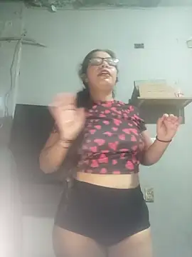 Genesis3011 élő XXX-chatje