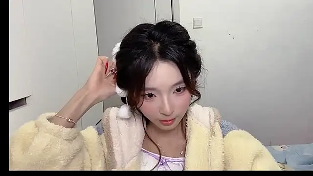 1X-NanNan Adlı Modelin Canlı XXX Sohbeti