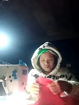 nanaliu001 Adlı Modelin Canlı XXX Sohbeti