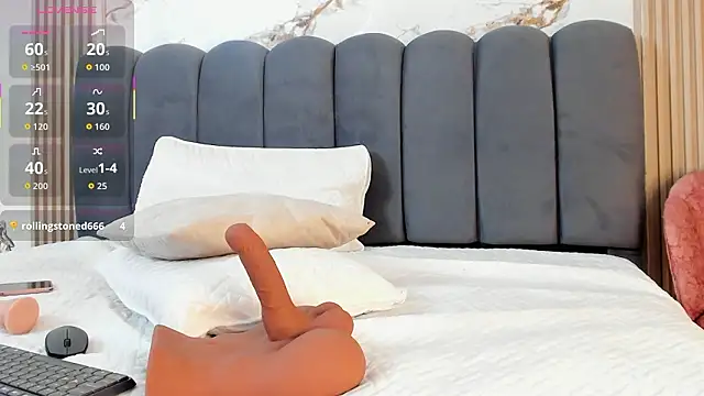 Show de IrisCielo na webcam