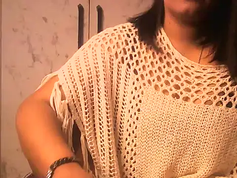 URs_RIYA 即時 XXX 聊天