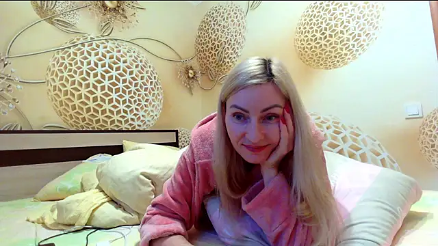 Yourrealgirl: απευθείας συνομιλία ΧΧΧ