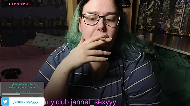 JannetPie's Live XXX Chat