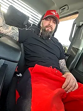 Chat XXX en directo de Beardedtattood