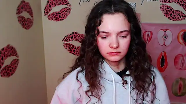 Chat +18 de _SusieSu_ ao vivo