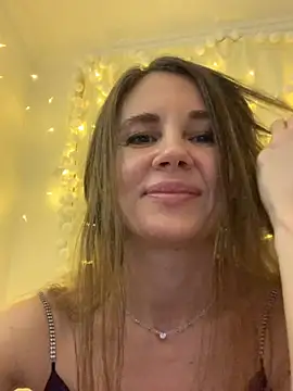 LucieMack Webcamshow