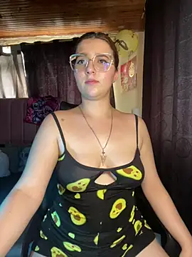 CoraVibes Chat XXX live