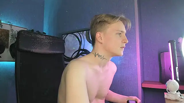 AlexxSweet Chat XXX in diretta