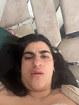 DAMSEL_30 Adlı Modelin Canlı XXX Sohbeti