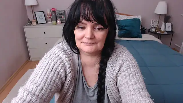 LeveMe2Nightt: онлайн-секс-чат