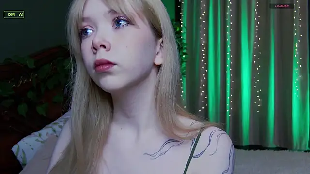 Rochelle_DollyのライブXXXチャット