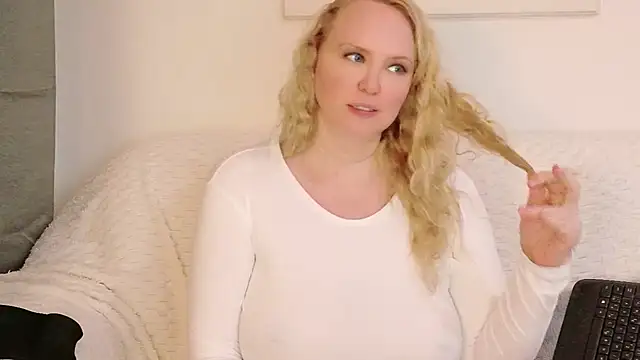 Sarah4you 现场XXX聊天