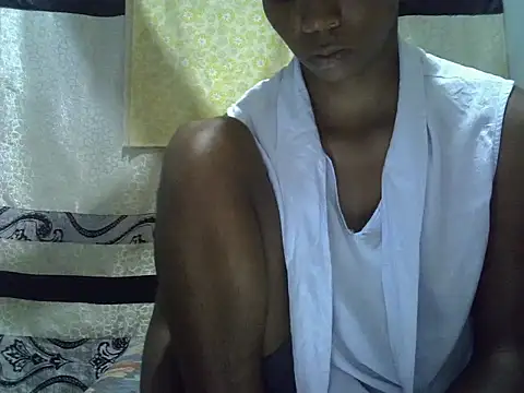 ElianeHot: απευθείας συνομιλία ΧΧΧ