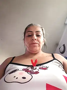 maynor_1998 Chat XXX live