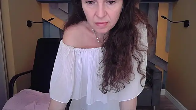 EllaLong 라이브 XXX 채팅