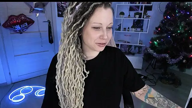 HoneySallyMoore Live XXX Chat