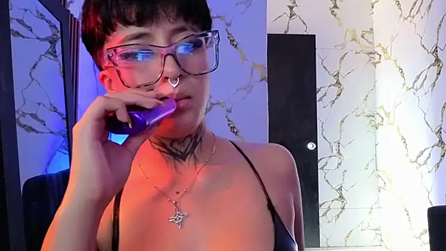 Rebeka-bakerのライブXXXチャット