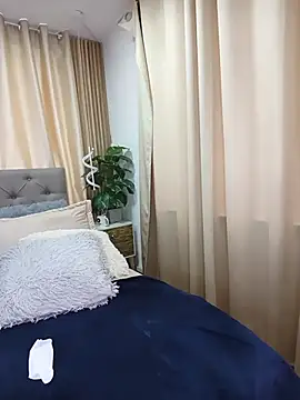 sasi_luna 即時 XXX 聊天