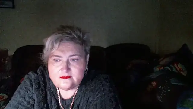 Lana555 Adlı Modelin Canlı XXX Sohbeti