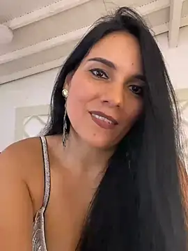 Miaswwe Adlı Modelin Canlı XXX Sohbeti