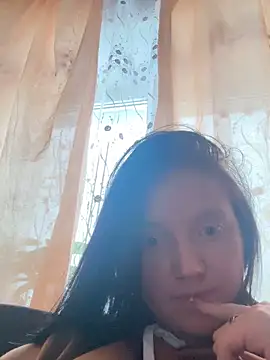 Chat XXX en directo de AlisaLives