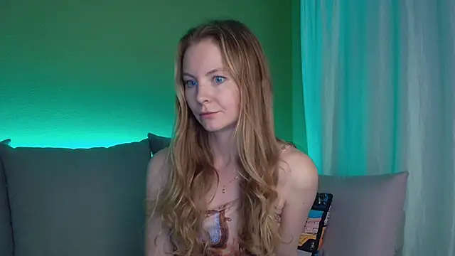 Chat XXX en directo de Cuddle_Cat