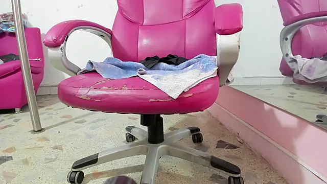 CAMILA--REY's Live XXX Chat