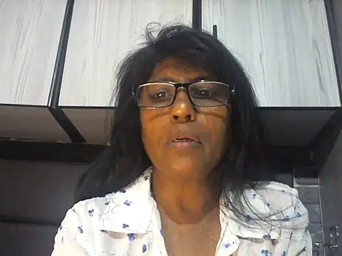 دردشة MsAttitude الجنسية المباشرة