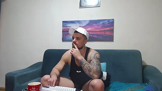 Živý XXX chat Tiberius_hunk