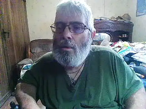 Chat XXX ao vivo de hearseguy77