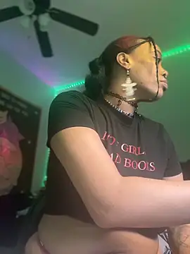 loveluna8のライブXXXチャット