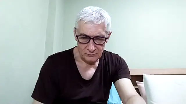 Chat XXX Live BIGUNCUTHARDCOCK