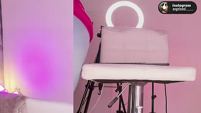 Angelst__のライブXXXチャット