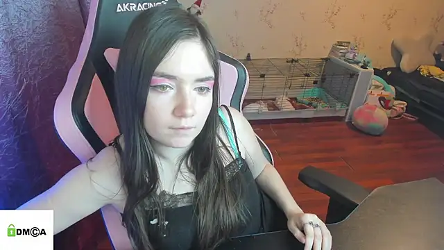 Crazy_forest_fairyのライブXXXチャット