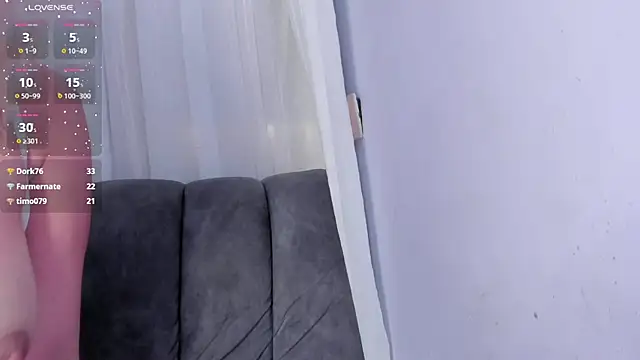 Mikasa_HornyのライブXXXチャット