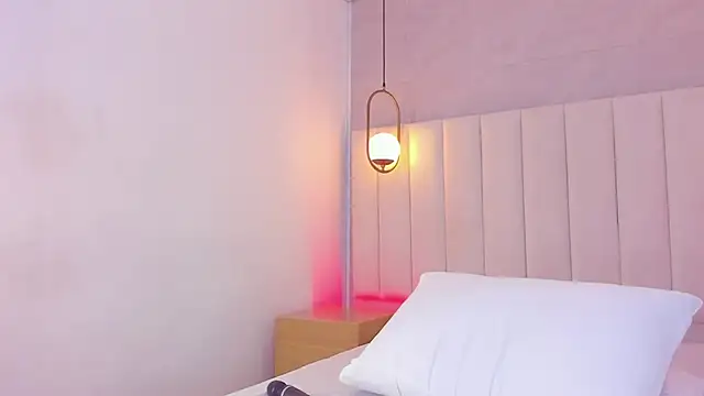 kosmic_AngelのライブXXXチャット