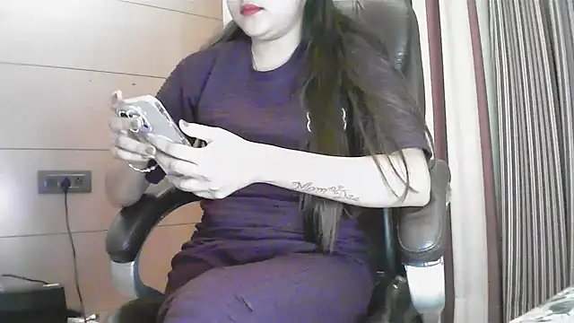 collage_hotyのライブXXXチャット