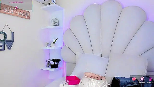 دردشة CandyJoselyn الجنسية المباشرة