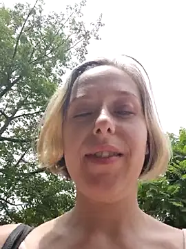 Public_KatrishaのライブXXXチャット