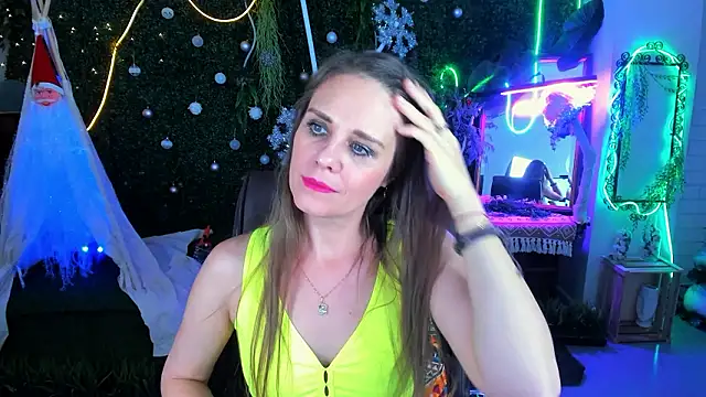 EmiliaBedy: απευθείας συνομιλία ΧΧΧ