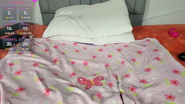 Sophia_Ebony: απευθείας συνομιλία ΧΧΧ