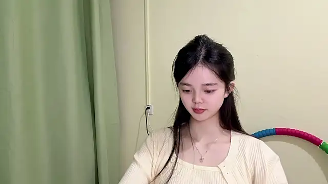 Nicole-13 Chat XXX in diretta